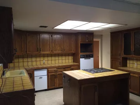 4952 Alta Camino Dr, Redding, CA 96002 photo 5