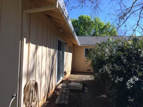 4952 Alta Camino Dr, Redding, CA 96002 photo 23
