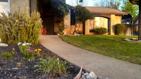 2068 Winchester, Redding, CA 96001 photo 15