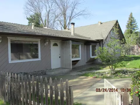 814 Locust St, Red Bluff, CA 96080 photo 17