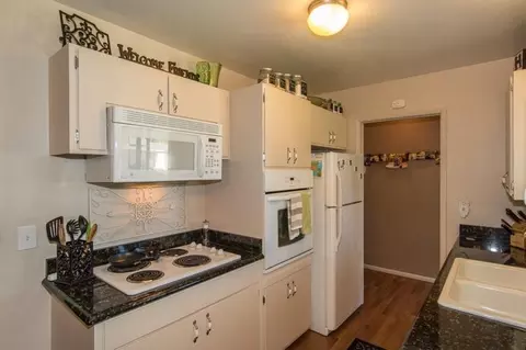 2303 Belladonna St, Redding, CA 96002 photo 8