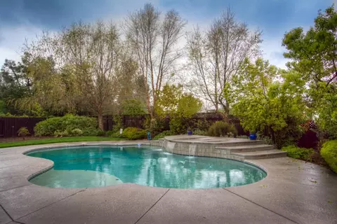 2240 Dream St, Redding, CA 96001 photo 37