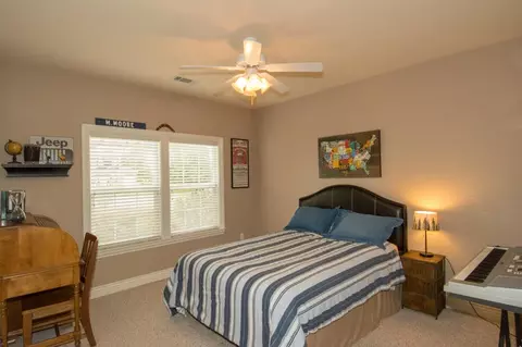 2240 Dream St, Redding, CA 96001 photo 29