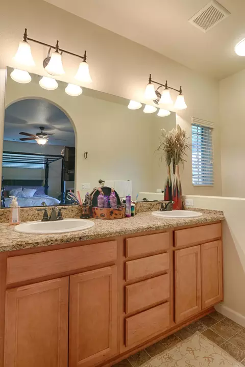 4744 Squirrel Run Ct, Redding, CA 96002 photo 16
