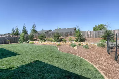4744 Squirrel Run Ct, Redding, CA 96002 photo 24