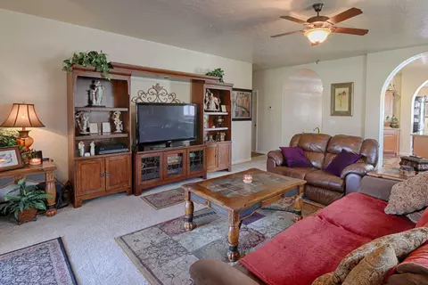 4744 Squirrel Run Ct, Redding, CA 96002 photo 12
