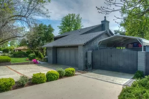 3873 Wasatch Dr, Redding, CA 96001 photo 2