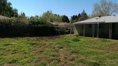 5521 Elm Ln, Redding, CA 96001 photo 7