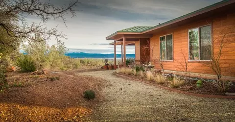 23083 Elk Trl E, Redding, CA 96003 photo 2