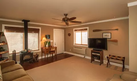 23083 Elk Trl E, Redding, CA 96003 photo 38