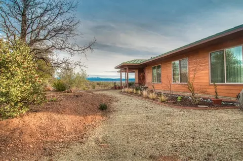 23083 Elk Trl E, Redding, CA 96003 photo 3