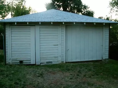 2232 North St, Redding, CA 96001 photo 1