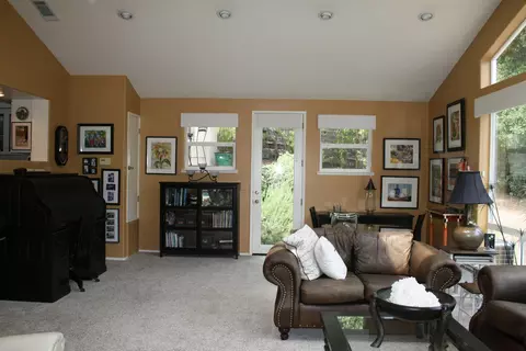 10193 Victoria Dr, Redding, CA 96001 photo 11