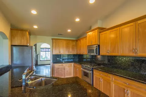 4010 Winter Green Ct, Redding, CA 96001 photo 14