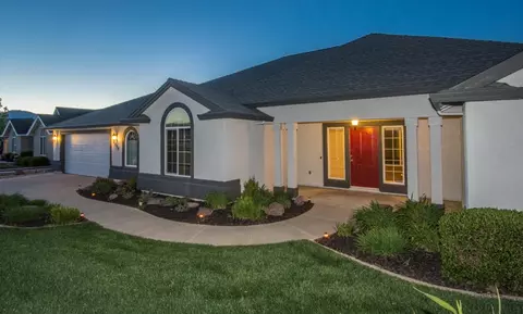 4010 Winter Green Ct, Redding, CA 96001 photo 4