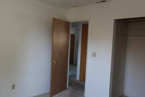 1871 Hillside Ave E, Anderson, CA 96007 photo 2