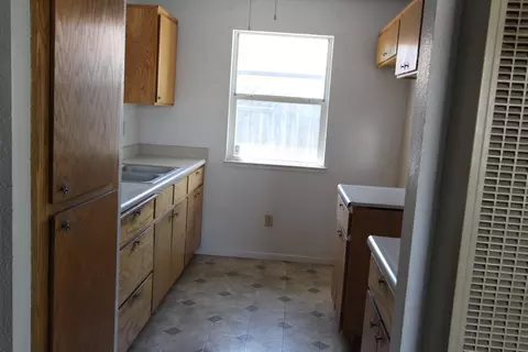 1871 Hillside Ave E, Anderson, CA 96007 photo 5