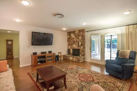 2539 Clara Ct, Redding, CA 96002 photo 7