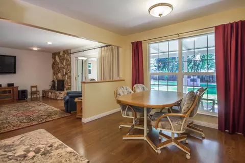 2539 Clara Ct, Redding, CA 96002 photo 5