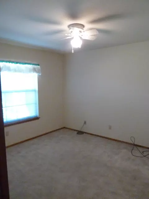 3879 Andes Dr, Redding, CA 96001 photo 32