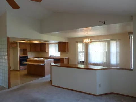 3879 Andes Dr, Redding, CA 96001 photo 6