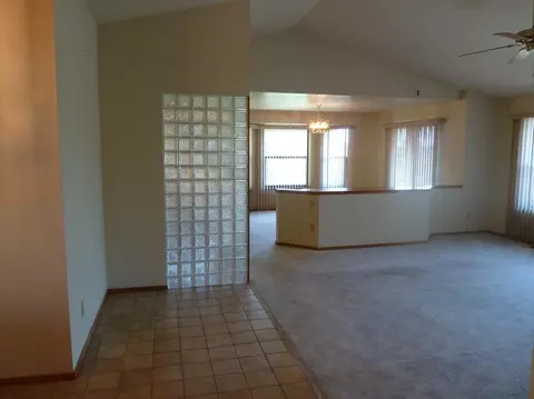 3879 Andes Dr, Redding, CA 96001 photo 4