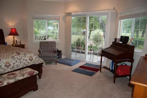 1607 Spanish Bay Dr, Redding, CA 96003 photo 14