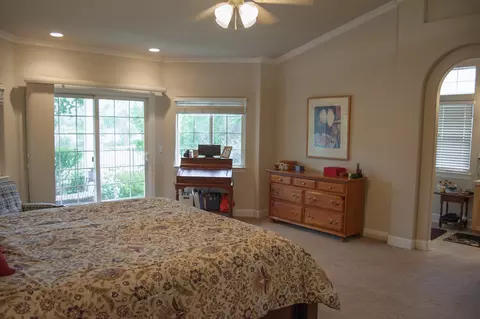 1607 Spanish Bay Dr, Redding, CA 96003 photo 11