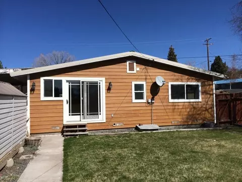 105 Walnut St, Adin, CA 96006 photo 2