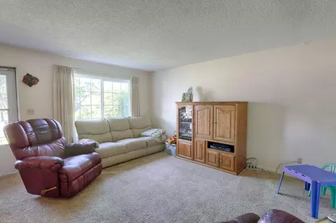 2543 Wilson Ave, Redding, CA 96002 photo 7