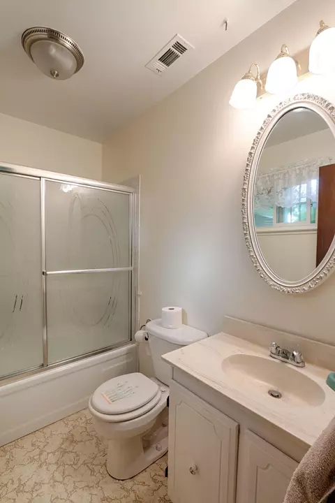 2543 Wilson Ave, Redding, CA 96002 photo 11