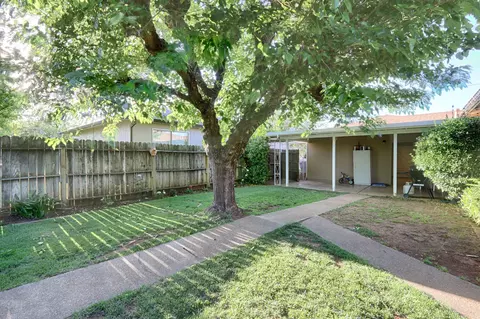 2543 Wilson Ave, Redding, CA 96002 photo 20