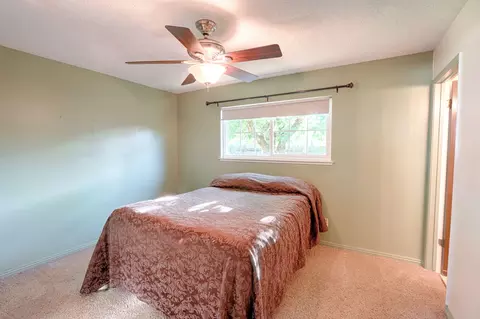 2543 Wilson Ave, Redding, CA 96002 photo 9