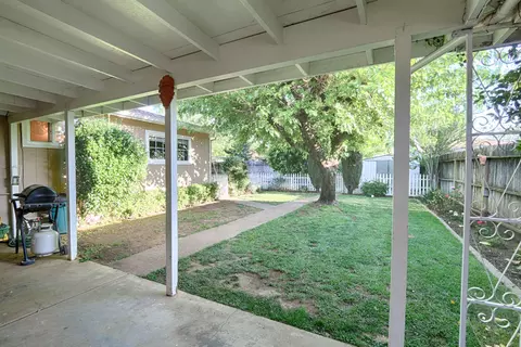 2543 Wilson Ave, Redding, CA 96002 photo 17