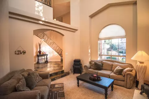 3742 Sunlight Ct, Redding, CA 96001 photo 5