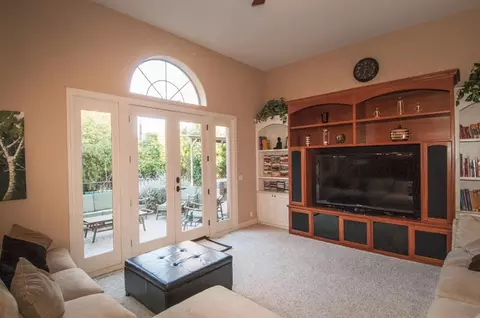 3742 Sunlight Ct, Redding, CA 96001 photo 8