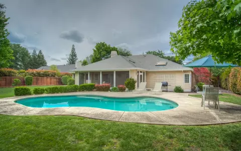 4663 Saint Charles Dr, Redding, CA 96002 photo 34