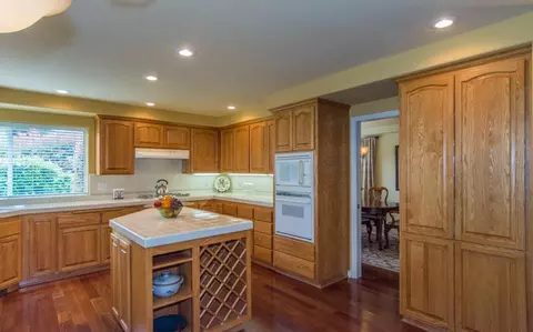 4663 Saint Charles Dr, Redding, CA 96002 photo 12