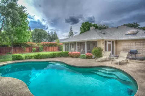 4663 Saint Charles Dr, Redding, CA 96002 photo 32