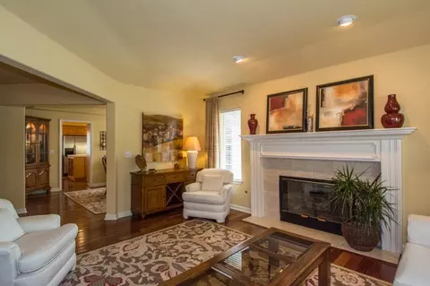 4663 Saint Charles Dr, Redding, CA 96002 photo 7