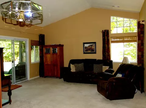 107 Yolla Bolly Trl, Redding, CA 96003 photo 3