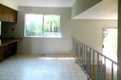 2349 Carnelian Way, Redding, CA 96003 photo 7