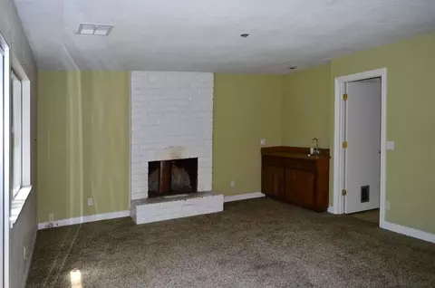 2349 Carnelian Way, Redding, CA 96003 photo 4