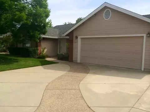 2857 Foxglove, Redding, CA 96001 photo 2