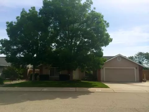 2857 Foxglove, Redding, CA 96001 photo 3