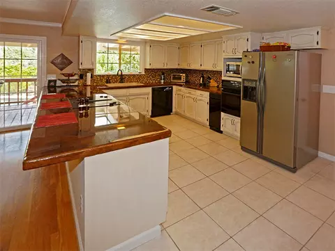622 Collyer Dr, Redding, CA 96003 photo 10