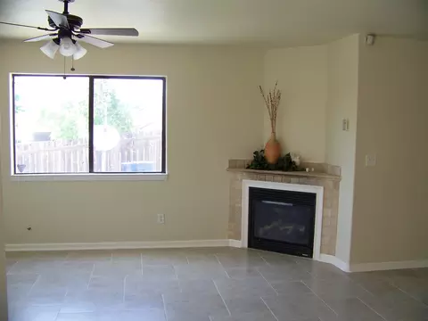 837 Tanglewood Dr, Redding, CA 96003 photo 7