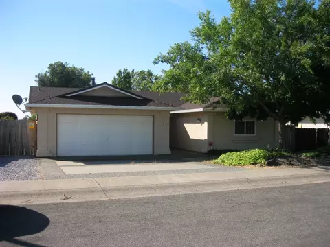 736 Teakwood Dr, Redding, CA 96003 photo 1