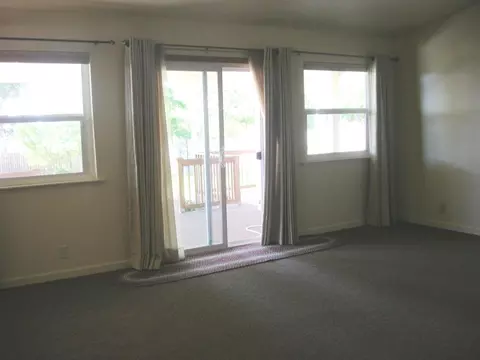 736 Teakwood Dr, Redding, CA 96003 photo 5