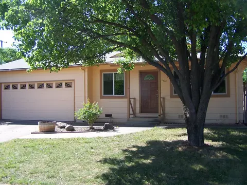 2461 Galaxy Way, Redding, CA 96002 photo 1